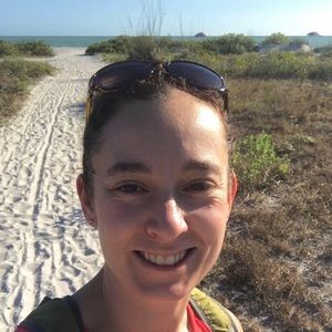 Meet your Posher, Leigh